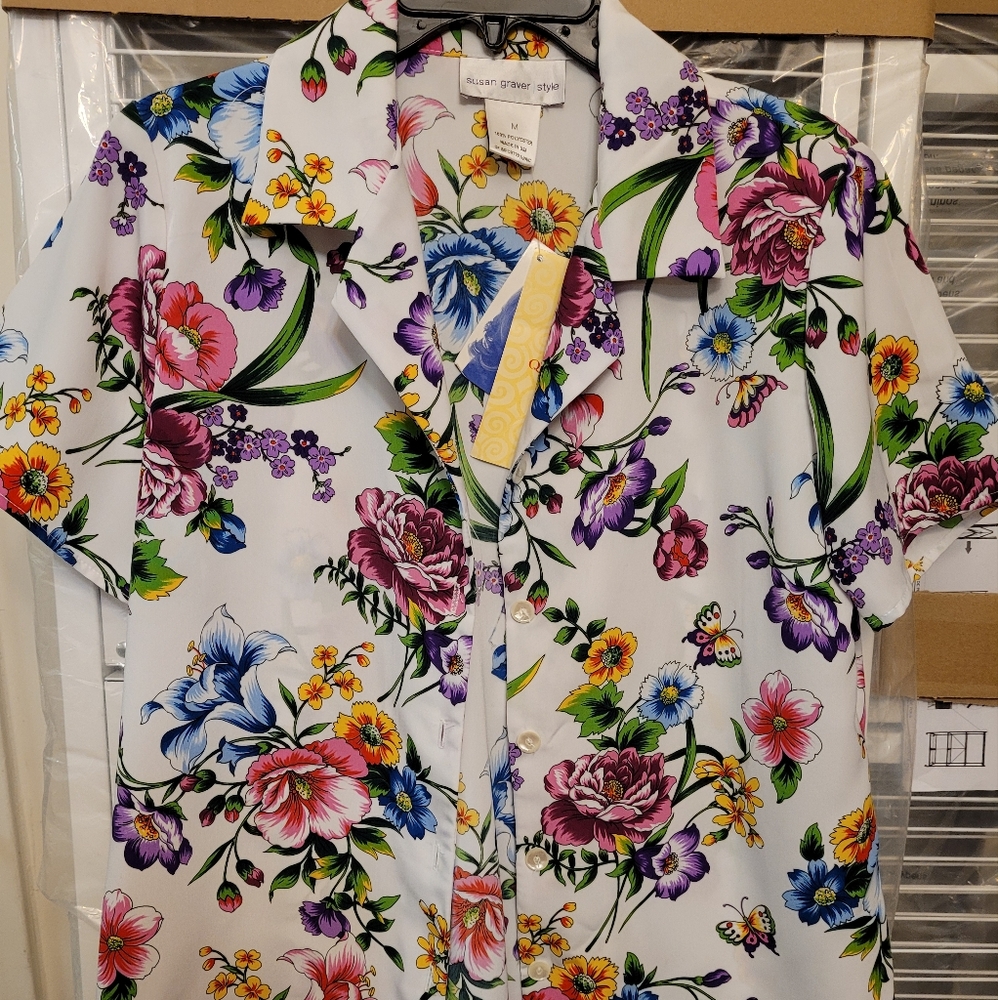 Susan Graver floral print button front blouse, M, NWT
